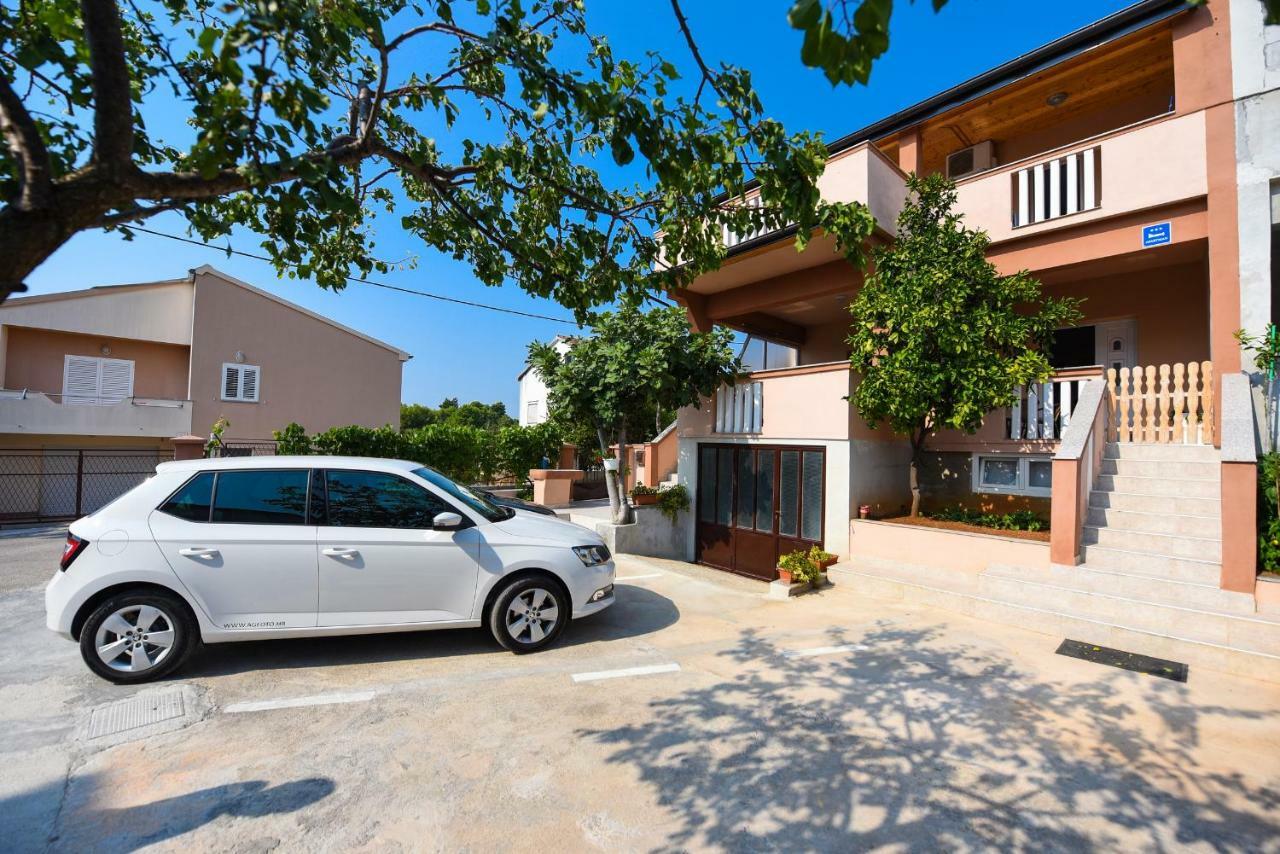 Apartmani Damant 자다르 외부 사진