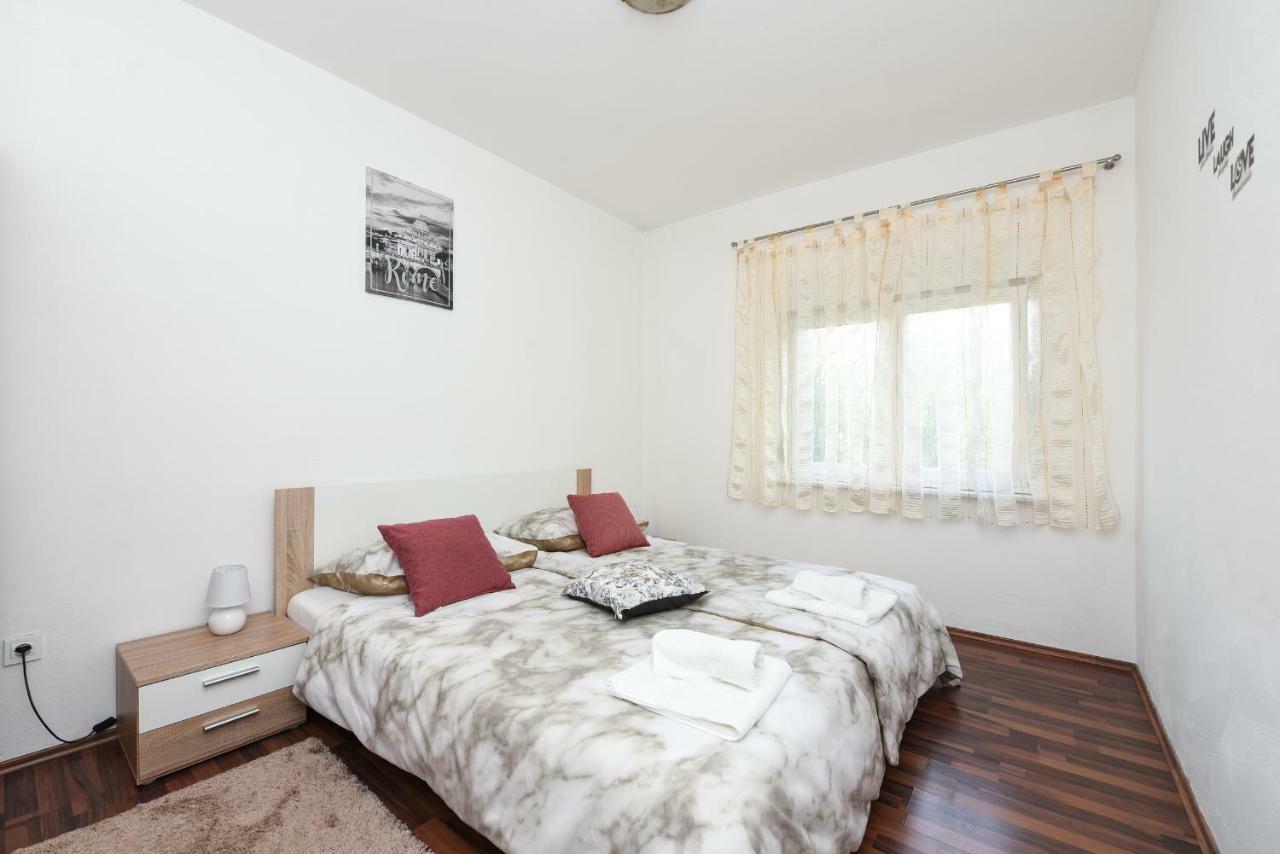 Apartmani Damant 자다르 외부 사진