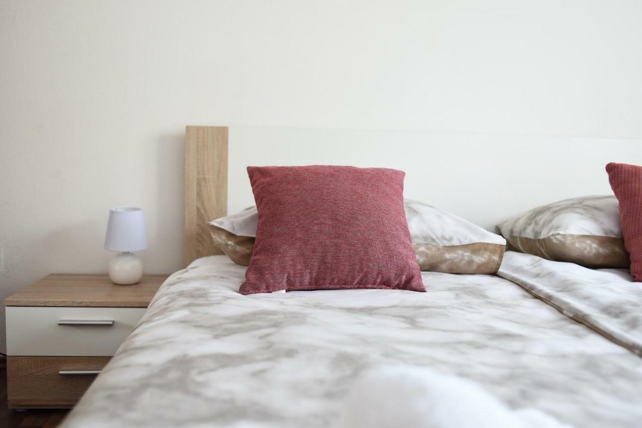 Apartmani Damant 자다르 외부 사진