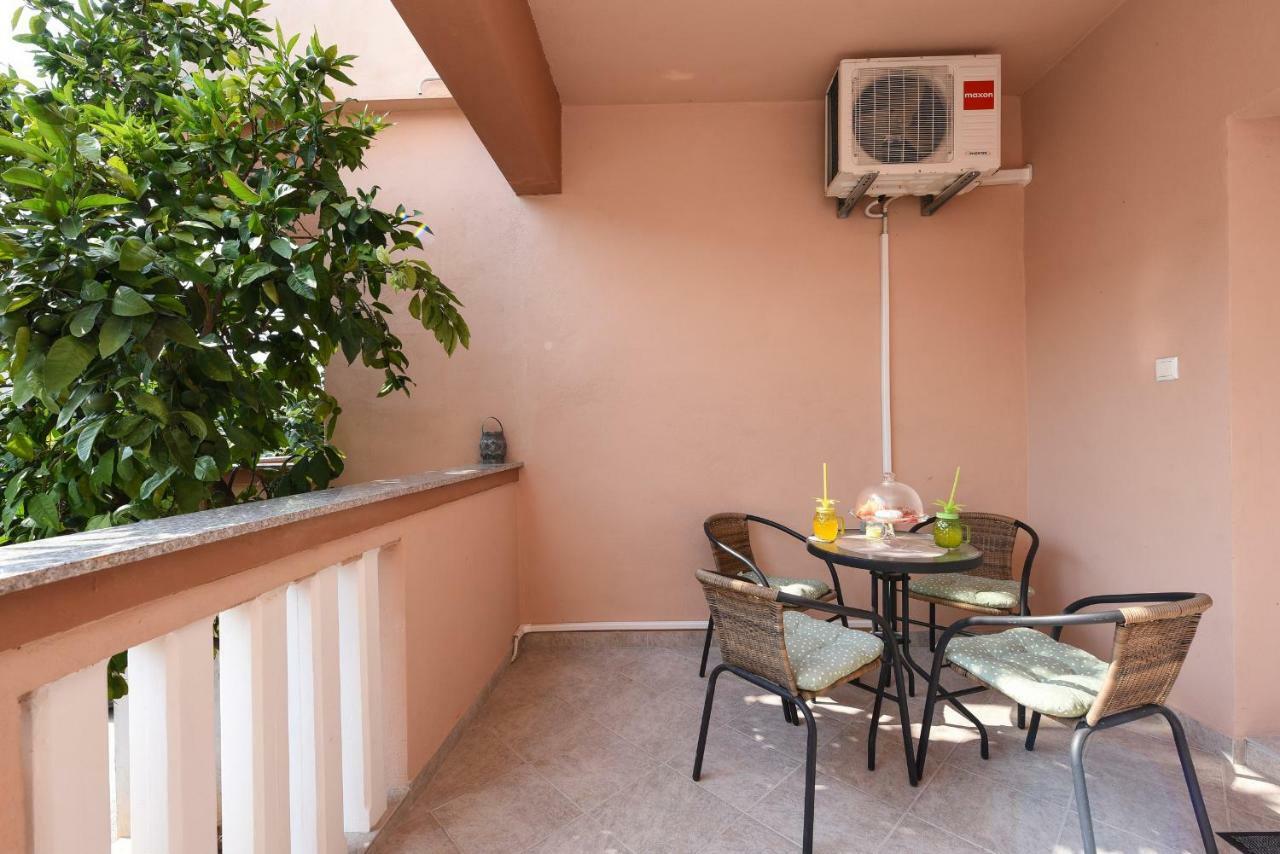 Apartmani Damant 자다르 외부 사진