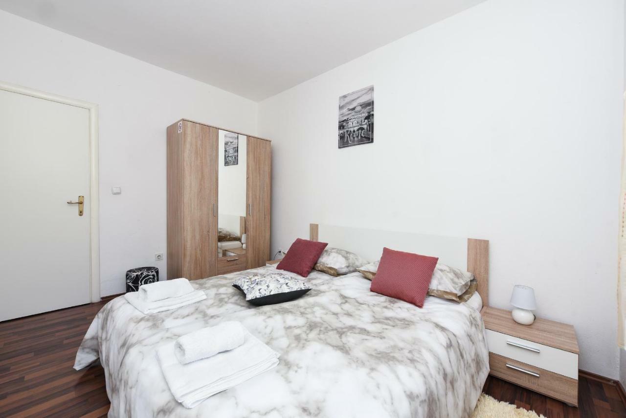 Apartmani Damant 자다르 외부 사진