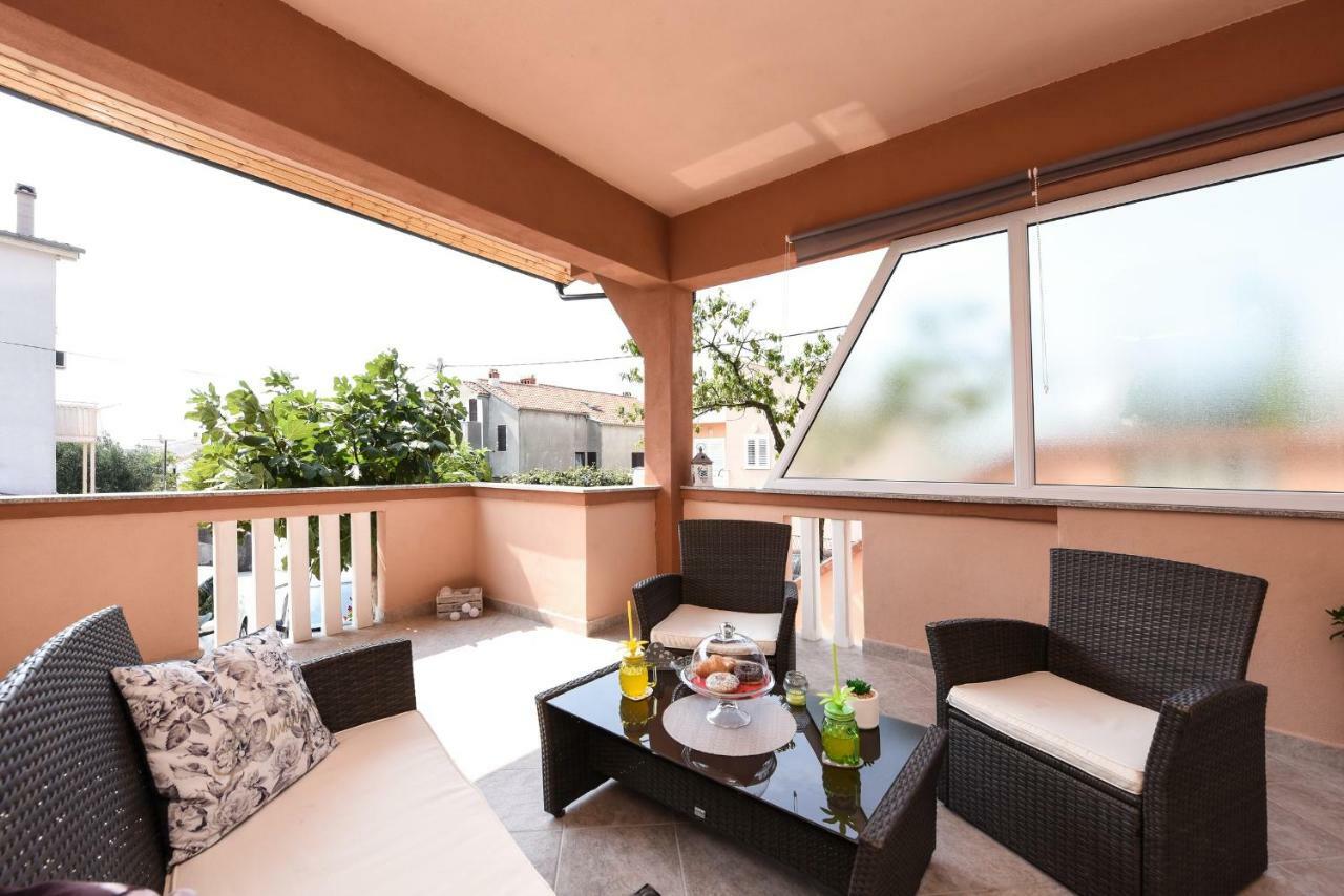 Apartmani Damant 자다르 외부 사진