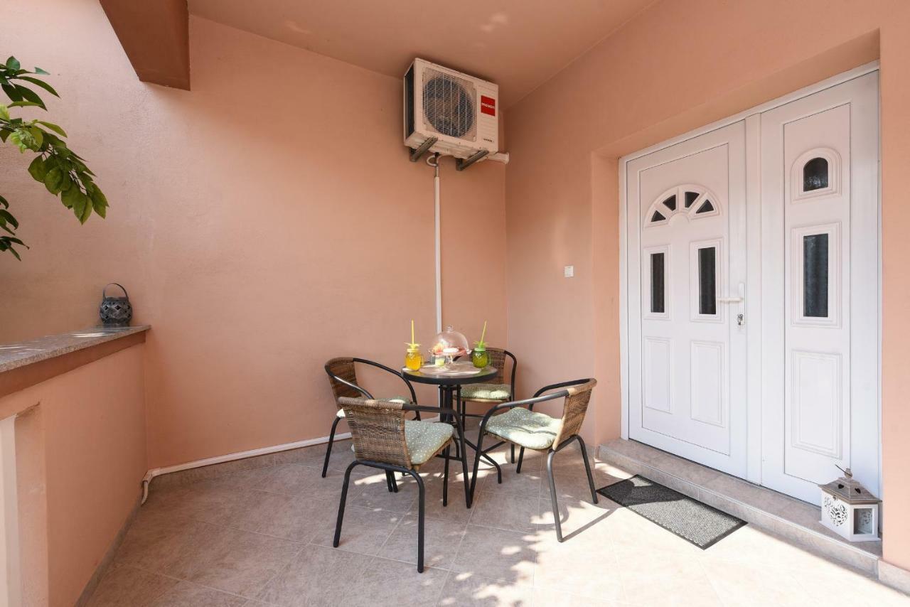 Apartmani Damant 자다르 외부 사진